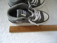“ NIB “ Converse Juniors Size 11 Gray Chuck Taylor All Stars Gym Shoes “ GREAT „