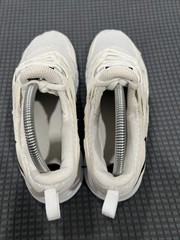 Size 7y Nike Grade School Free Run 2 White Black Wolf Grey GS DD0163-100 Used