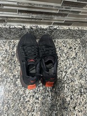 Reebok Zig Kinetica Red/Black FX0810 Size 3.5 Kids