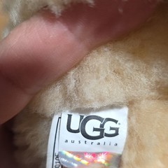 UGG Australia F3010F Beige Leather Sheepskin Bootie Unisex Kids 3 Ankle Boot