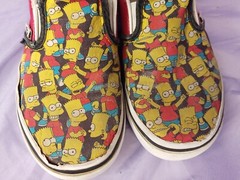 Vans Off the Walls Bart Simpsons Slip on Skate Shoe 1.5Y U.K 1.0 EUR 32 CM 19.5 