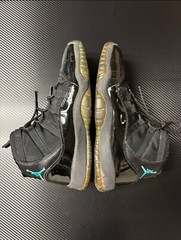 PreOwned Fair Oxidation Yellowing Jordan 11 Retro Gamma Blue (GS) Size 5.5 Youth