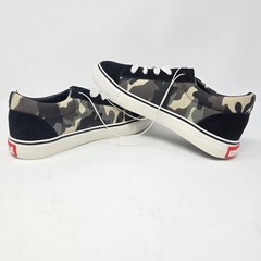 Mark Ecko Unltd Sneakers Youth Size 5 Lace Up Camo Print/Black Suede