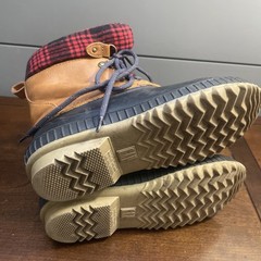 Boy’s Gap Kids Duck Boots Sz 1-2 Fall Winter Boot Holiday waterproof