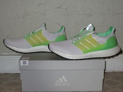 adidas Ultra Boost 5.0 DNA Junior Cloud White Beam Green Youth Size 7 NEW GZ5020