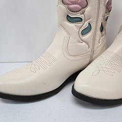 Kids‘ Emberly Embroidered Western Boots – art class Ivory Mid Calf Size 5