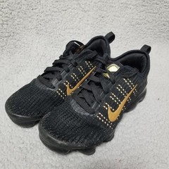 Nike Air VaporMax 2019 Shoes Youth Size 3.5Y Black Metallic Gold BQ5238-004