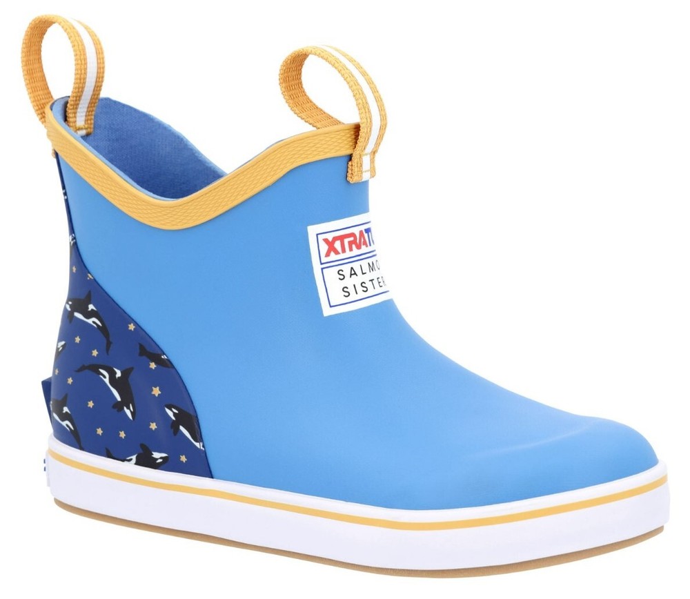 Xtratuf Kid’s Ankle Deck Boot – Salmon Sisters Light Blue