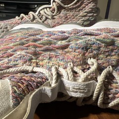 Nike LeBron XV 15 Fruity Pebbles 922811-900 Kids 7Y Or Woman’s 8.5 Family Size