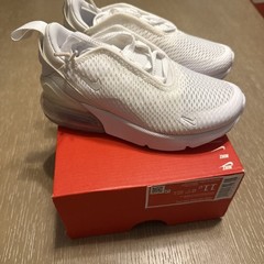 Nike Air Max 270 (PS) AO2372-103. White/White Sneakers Little Kids Size 11c
