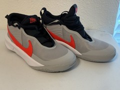 Nike Team Hustle D 10 (GS) trainer’s CW6735 006 uk 5.5 eu 38.5 us 6 Y NEW