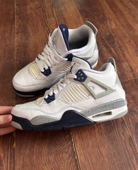 Jordan 4 Retro Midnight Navy GS White/Gray/Navy Leather Sneakers Size 6.5Y
