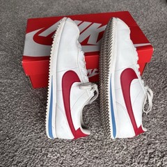 Size 6.5 (GS) – Nike Cortez Basic SL Low Forrest Gump