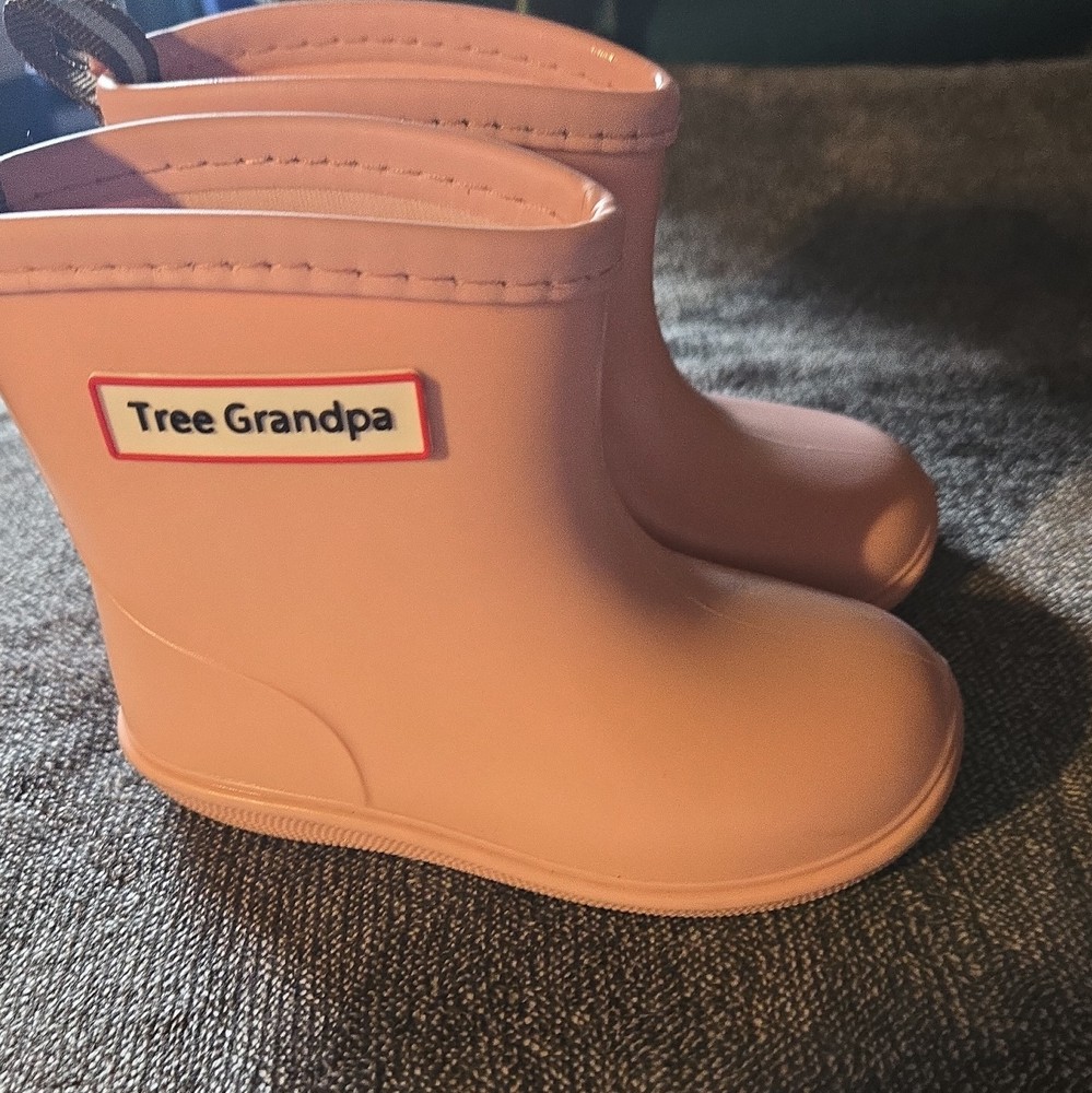 Tree Grandpa Kids Pink Pull-On Rain Boots US 14 Rubber Ankle Round Toe Logo