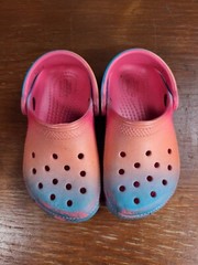 Crocs Classic Lined Slip-On Clog Unisex Kids Size C8 Multi-Color
