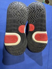 Nike Air Jordan Pro Strong ‚Black University Red‘ sneakers. Size 4Y