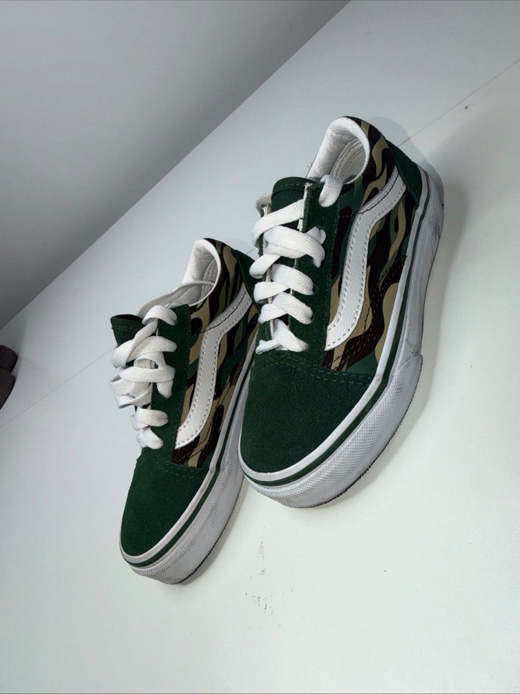 Vans Old Skool Low Top Suede Sneakers Green/Camo/White Kids US 11.5