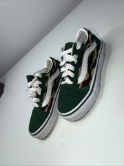 Vans Old Skool Low Top Suede Sneakers Green/Camo/White Kids US 11.5