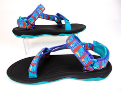 Teva Hurricane XLT 2 Casual Ankle Strap Sport Sandals Unisex Big Kids Size 7.0 M