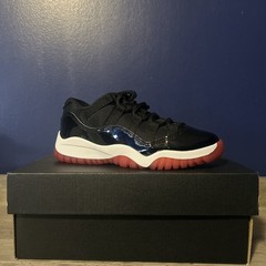Size 11.5 (PS) – Jordan 11 Retro Mid Bred