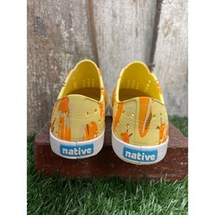 Native Jefferson Yellow Fox Slip-On J2 Sandals