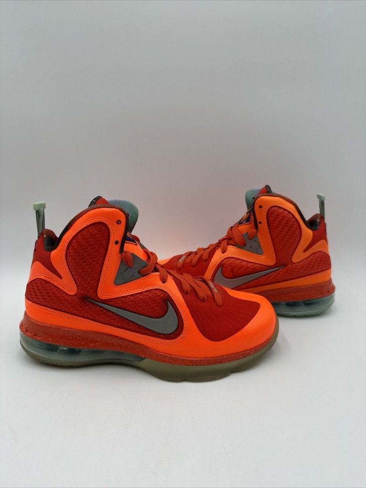 Nike LeBron 9 GS Galaxy 2011 Size 5Y Brand New 472664-800