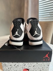 Jordan 4 Retro Military Black Size 7Y