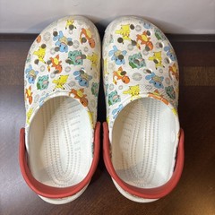 Crocs Classic Pokémon Clog – Little/Big Kid – White / Multicolor Size J3