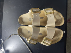 Birkenstock Arizona Unisex Kids Slide Sandals Beige/Gold Buckle US 10.5