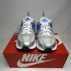 Nike Vomero 5 (GS) White/Black/Blue/Silver Low Top Sneakers 6Y/7.5W $160 Retail