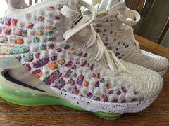Nike Lebron 17 Air Command Force US Size 5Y White Multicolored Shoes BQ5594-100