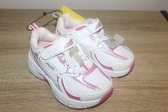 Avia 5000 Athletic Sneakers Toddler size 7 Pink and White NWT