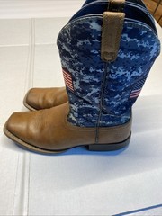 Ariat Wiggle Room Boots Size 6