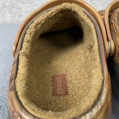 Crocs Chewbacca Star Wars Clogs Kids Size 9 Brown Fuzzy Lined Slip On Shoes