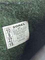 SOREL Children’s Flurry Boots Snow Mid Calf Insulated Black Red Size 10