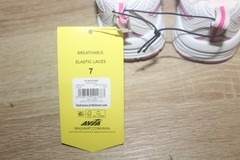 Avia 5000 Athletic Sneakers Toddler size 7 Pink and White NWT
