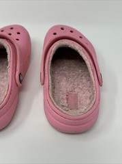 Crocs Classic Faux Fur Lined Clogs Slip On Youth Bright Pink Size J1