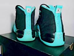 Size 7 Y- Jordan 12 Mid Hyper Jade 2016 (Gently Worn) RARE!