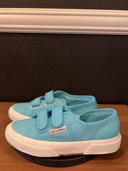 Superga Big Kids Turquoise Low Top Hook And Loop Sneakers Size JR 2