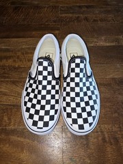 NWOB Vans Classic Slip-On Checkerboard Shoes Black / White sz 3Y