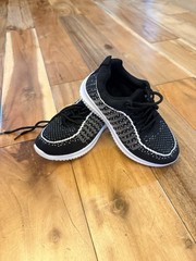 Kids Black Athletic Running Walking Shoes Youth Size 11