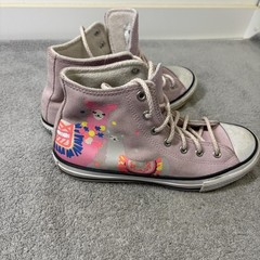 Converse Chuck Taylor All Star Shoes Juniors Size 5 Pink Llama High Top Sneakers