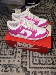 Nike Dunk Low GS Laser Fuchsia Pink Youth Size 5.5Y Shoes FB9109-102