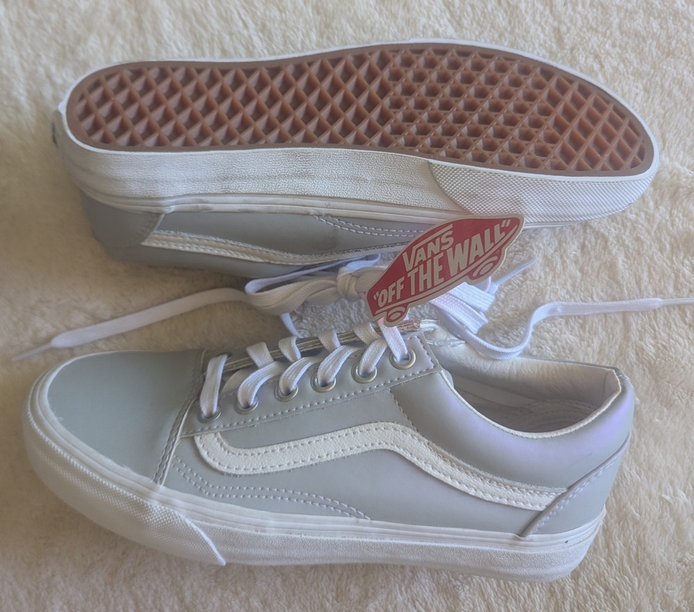 VANS Old Skool Unisex Low Top Canvas Lace-Up Sneakers Gray Metallic/White 5.5/7