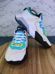 Nike Air Zoom Crossover GS Doodle Low Sneaker White Blue Teal FJ7687-101 Sz 5.5Y