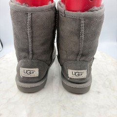 UGG Classic Short II Boots Size 1 Grey Suede Sheepskin Lining 5251 Warm Winter
