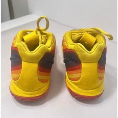 Nike Kyrie 4 70s Decades Pack Yellow Basketball Shoes US 4Y 943807-700