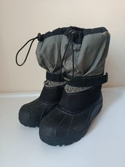 Columbia Big Kids Waterproof Lined Snow Boots BY1326-010 Youth Size 7 Gray Black