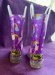 WESTERN CHIEF ~ PURPLE ~ RAINBOW UNICORN ~ LIGHT UP HEEL ~ RAIN BOOTS ~ SIZE 5