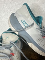 Under Armour Steph Curry 3ZERO Basketball Sz 6 Youth 3022117-101 Gray Teal